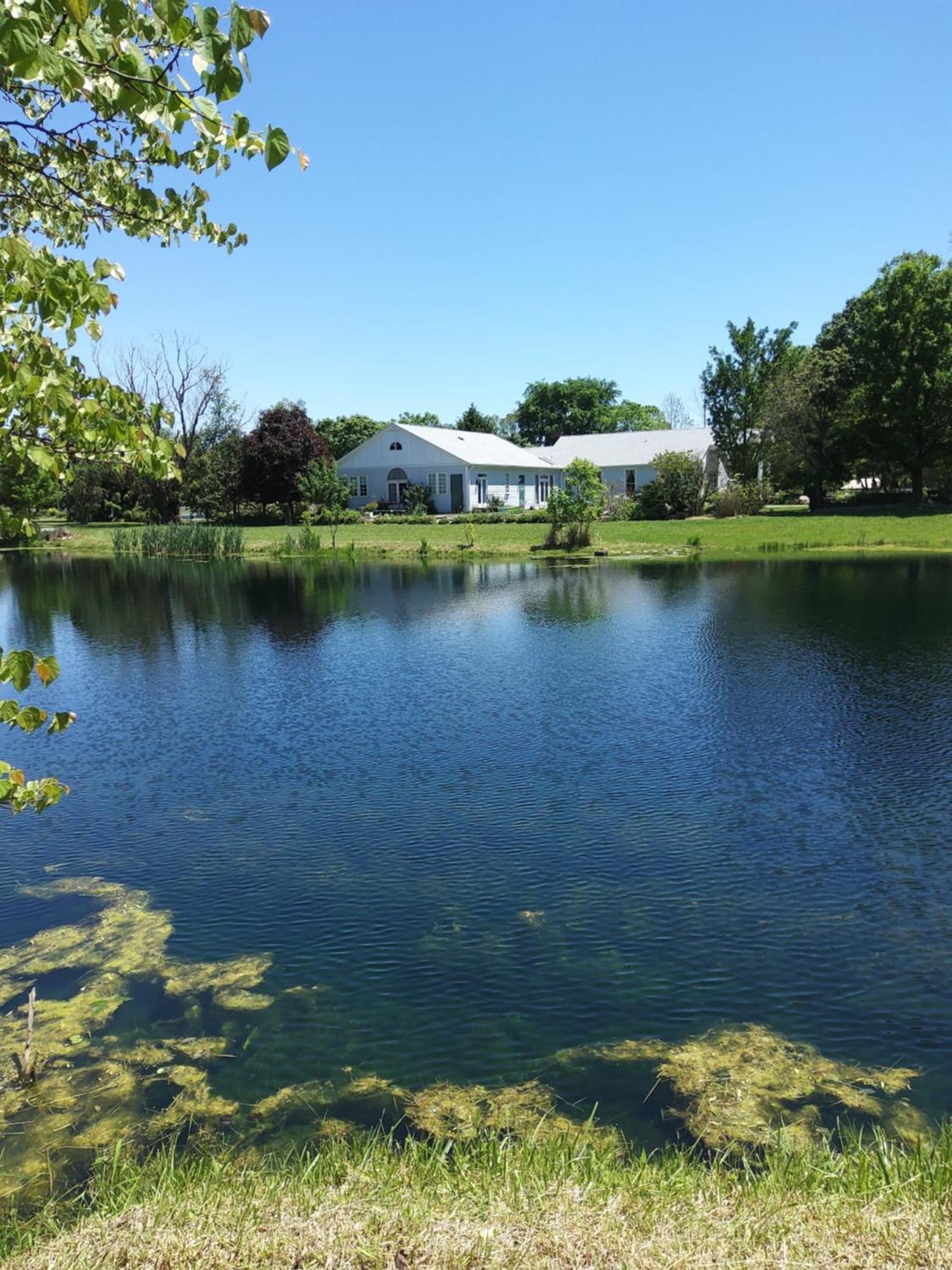 Inntiquity, A Country Inn Logansport エクステリア 写真