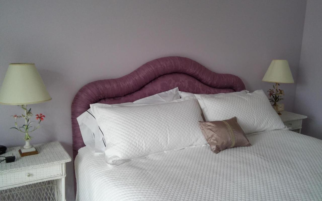 Inntiquity, A Country Inn Logansport エクステリア 写真